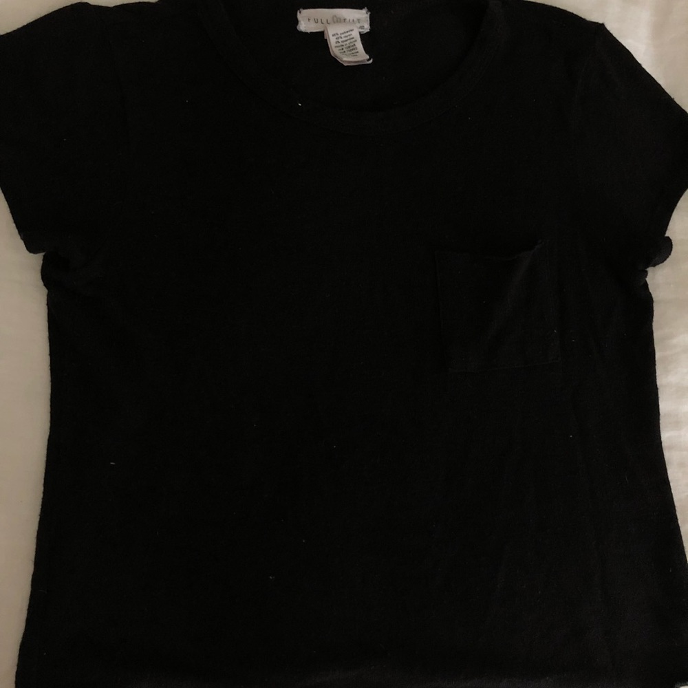 Black t-shirt